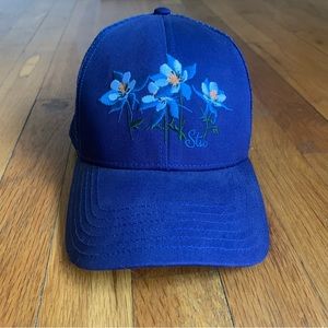 Stio Women’s Snap back ball cap